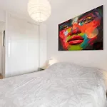 Apartment Delphine By Calpitality