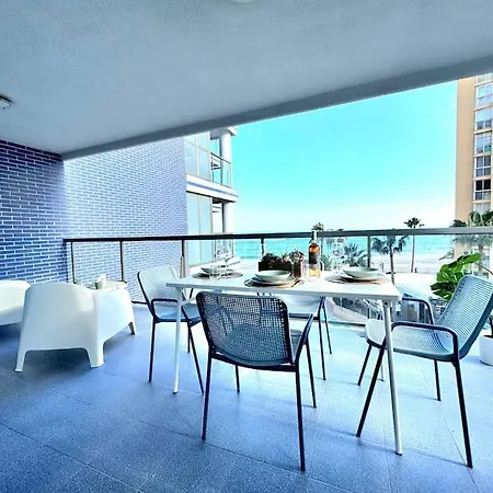 Delphine By Calpitality Apartment *